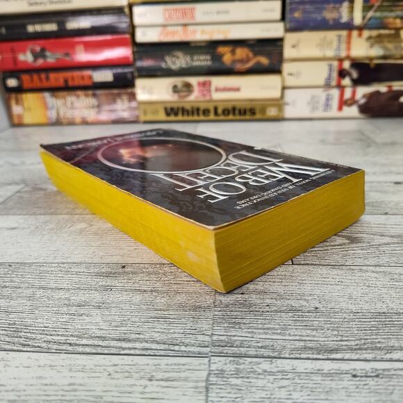 WEB OF DECEIT Catherine Lanigan‎ 1987 First Avon Printing Paperback - Picture 10 of 12